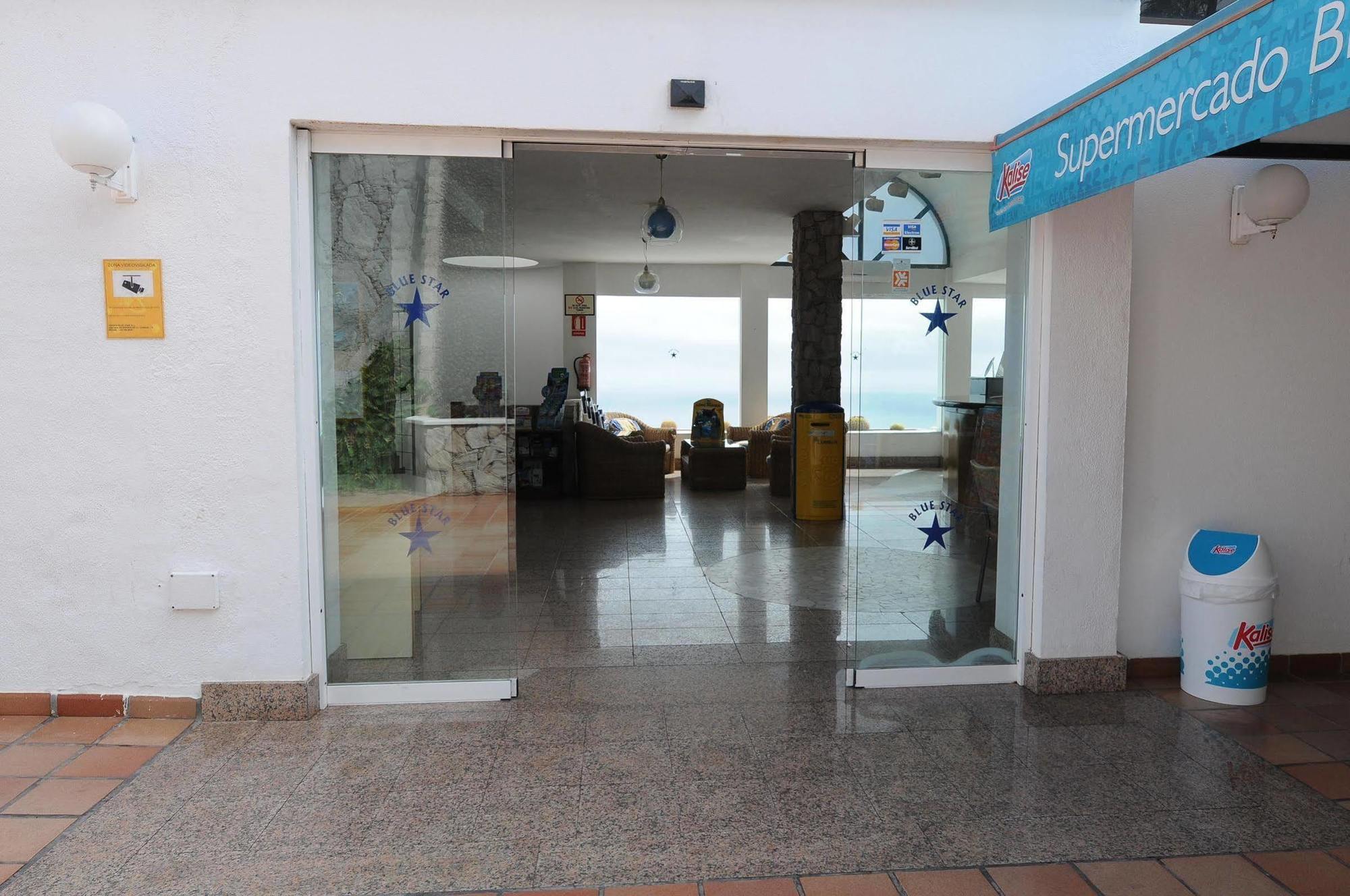 Apartamentos Blue Star 波多黎各 外观 照片